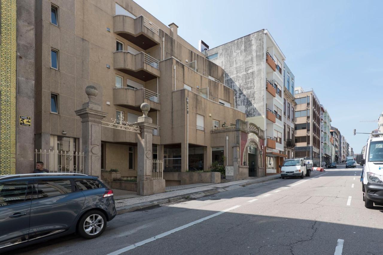 Apartament Rua De Camoes